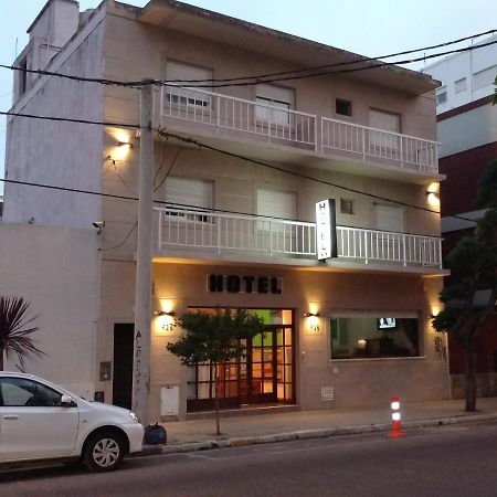 Hotel Kube Mar del Plata Pokoj fotografie
