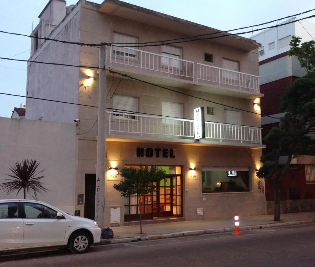 Hotel Kube Mar del Plata Pokoj fotografie